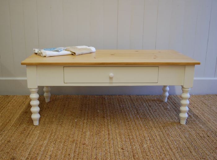 Farmhouse Spindle Coffee Table by English Farmhouse Furniture