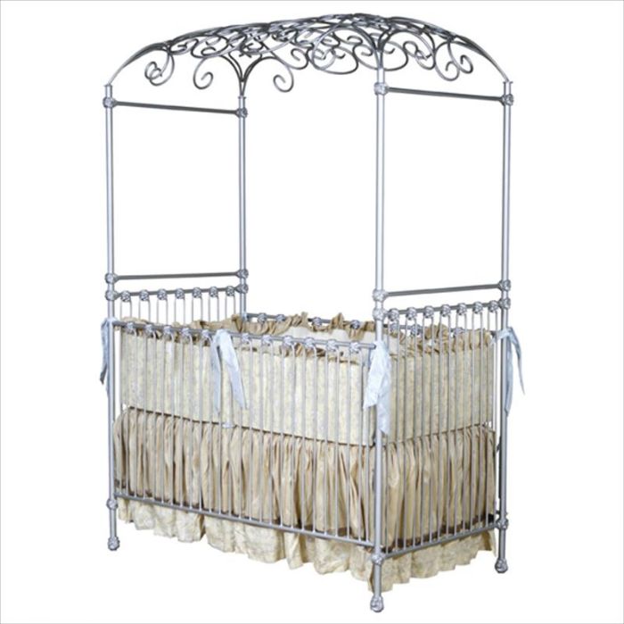 Opa Iron Crib by Corsican