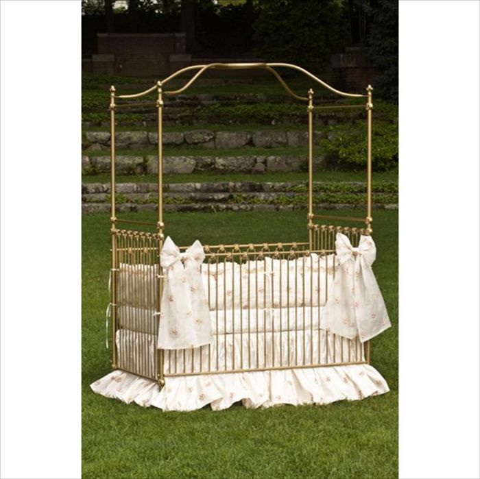 Umbria Iron Crib by Corsican