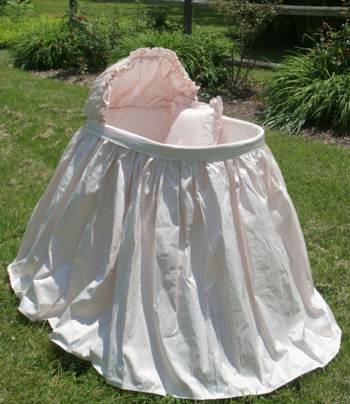 Cocoon Bassinet in Silk Dupioni by Lulla Smith