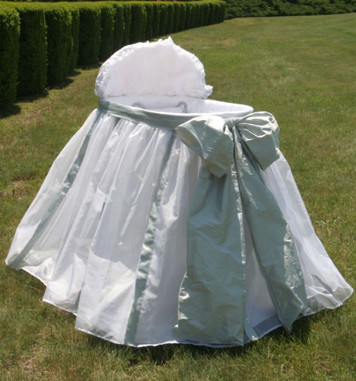 Venice Bassinet in Silk Dupioni by Lulla Smith