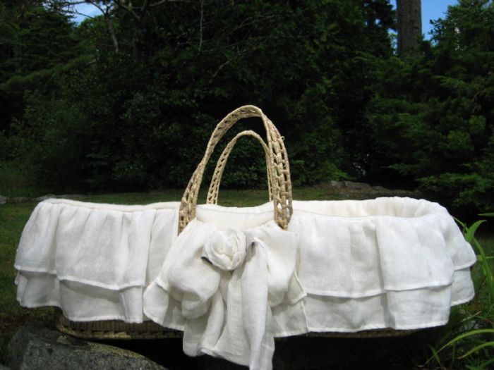 Edinburgh Moses Basket in Irish Linen by Lulla Smith