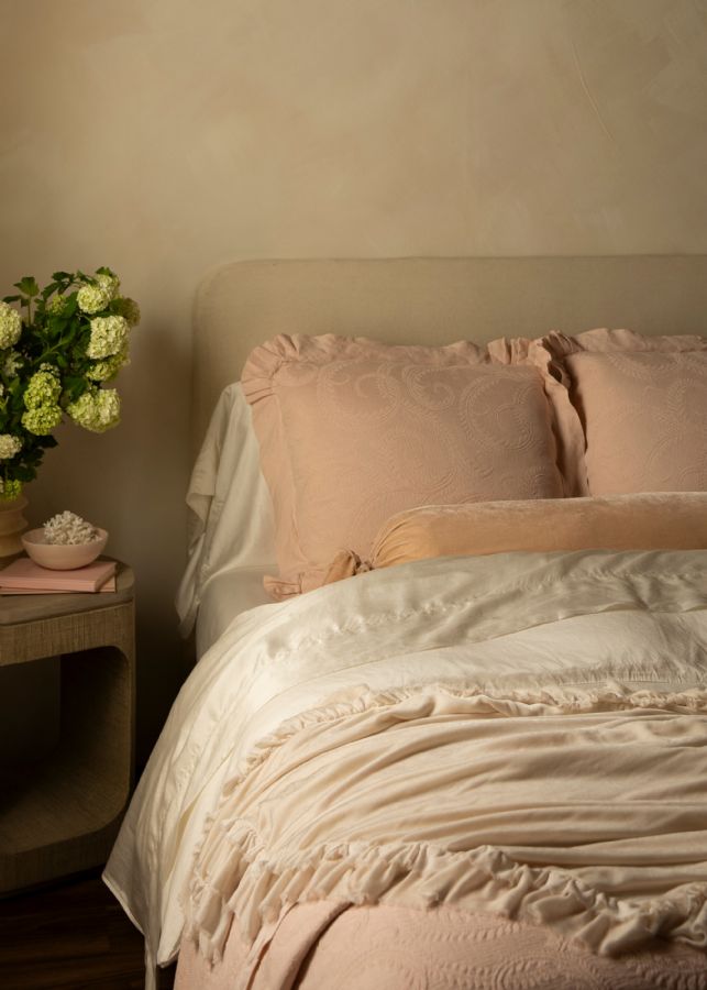 Secret Quarters Bedding Bella Notte Linens by Bella Notte Linens