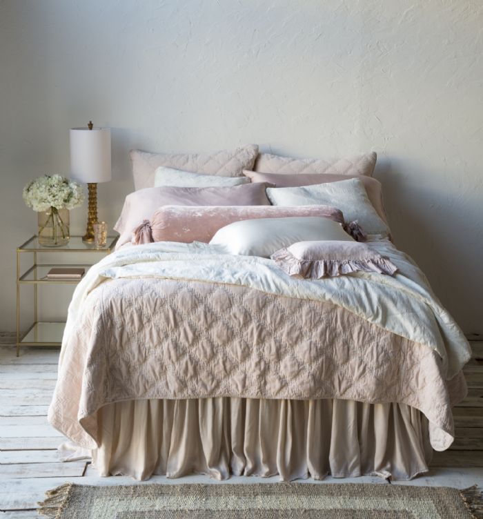 Pearl Bella Notte Linens Bedding by Bella Notte Linens