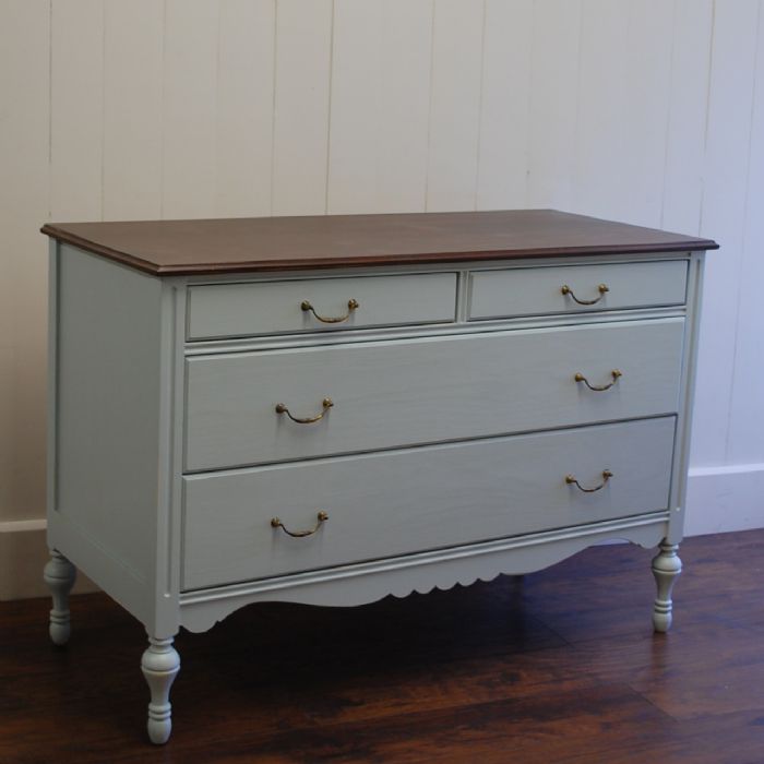 Eloise Linen Dresser by English Farmhouse Furniture