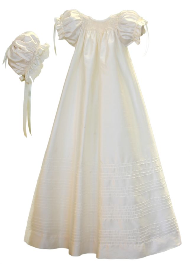 Garland Christening Gown by Isabel Garreton