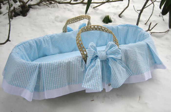 Cape Cod Moses Basket by Lulla Smith