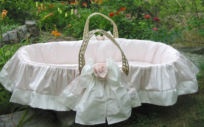 Roses Moses Basket by Lulla Smith