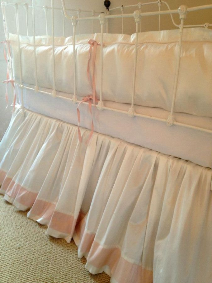 Manhattan Crib Baby Bedding in Pink by Lulla Smith