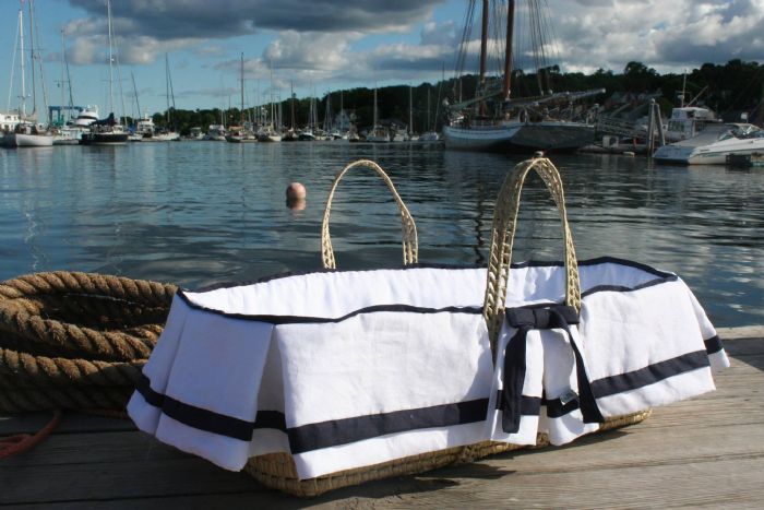 Max Moses Basket in Irish Linen by Lulla Smith