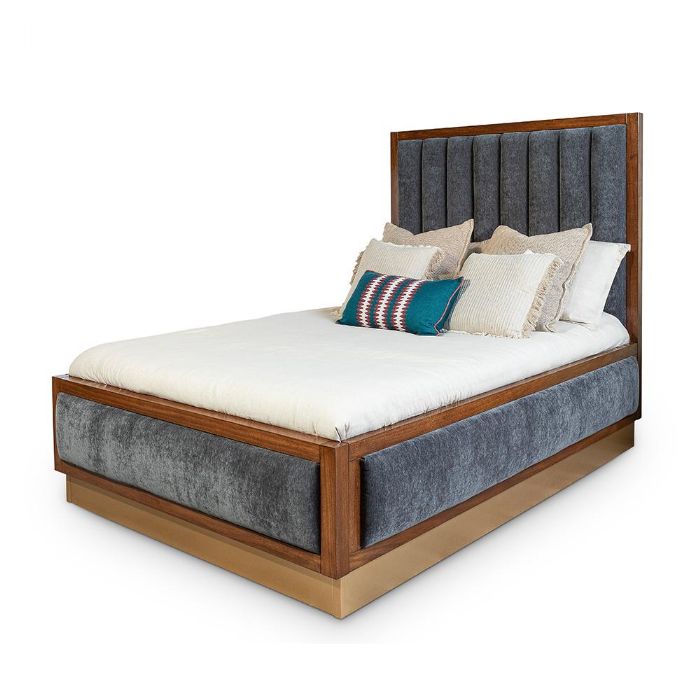 Astoria Bed by Newport Cottages