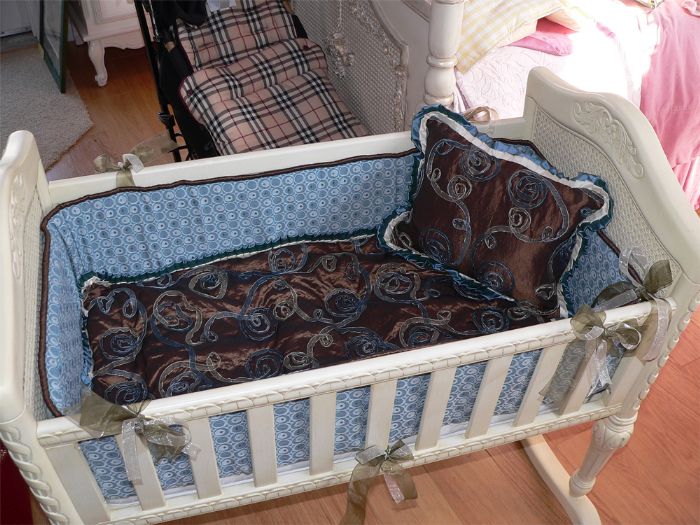 Custom Cradle Bedding by Bibi's Custom Made