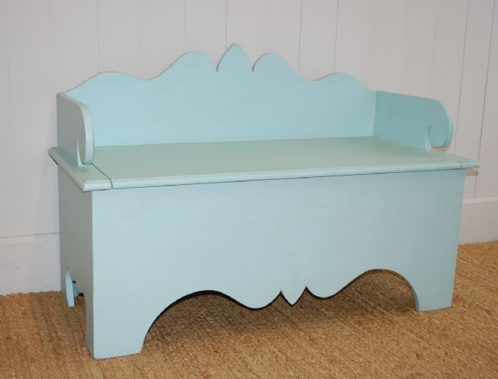 Harry's Storage Bench by English Farmhouse Furniture