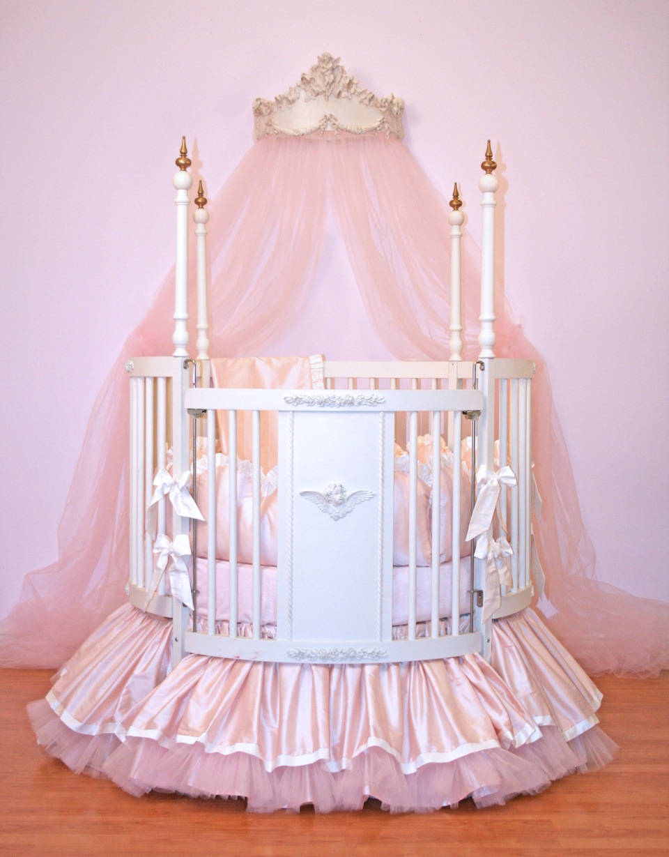 Alexa Crib Baby Bedding- Round by Little Bunny Blue