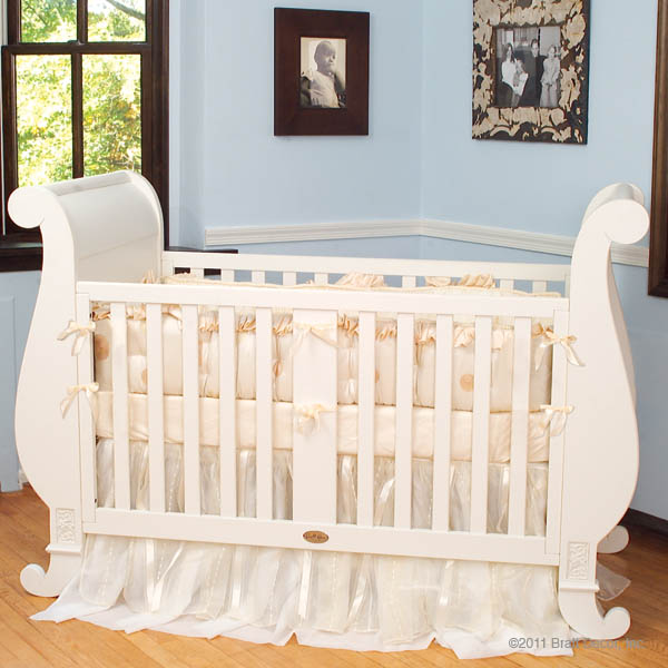 Chelsea Sleigh Crib in White by Bratt Decor